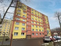 Pronájem bytu 3+1, Chomutov, Bezručova, 63 m2