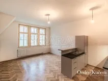 Pronájem bytu 2+kk, Praha - Staré Město, Kaprova, 62 m2