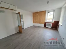 Pronájem bytu 1+1, Opava, Mostní, 36 m2