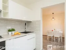 Prodej bytu 2+1, Neratovice, 28. října, 52 m2