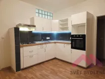Pronájem bytu 2+1, Praha - Žižkov, Ambrožova, 81 m2
