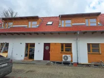 Prodej rodinného domu, Stochov, náměstí u dubu, 96 m2