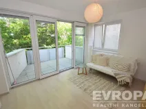 Pronájem atypického bytu, Praha - Hostivař, Na Plískavě, 47 m2