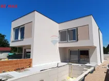 Prodej rodinného domu, Pirovac,Chorvatsko, 102 m2