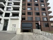 Pronájem garážového stání, Praha - Nusle, Závišova, 16129 m2