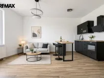 Pronájem bytu 1+kk, Praha - Dolní Počernice, Černodolská, 39 m2