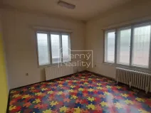 Pronájem kanceláře, Pardubice, Mezi Mosty, 65 m2