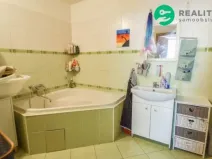 Prodej bytu 3+kk, Velká Bystřice, Zámecké náměstí, 82 m2