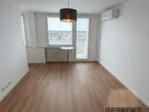 Prodej bytu 1+kk, Kladno, Vodárenská, 26 m2