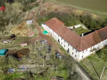 Prodej zemědělské usedlosti, Hluboké Dvory, 760 m2