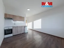 Pronájem bytu 1+kk, Chodov, náměstí 9. května, 20 m2