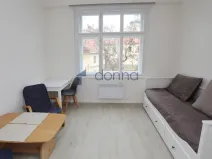 Pronájem bytu 1+kk, Praha, Rostovská, 22 m2