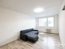 Pronájem bytu 2+kk, Praha - Hloubětín, Kardašovská, 42 m2