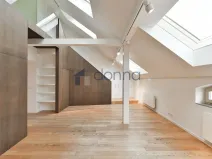 Pronájem bytu 3+1, Praha, U akademie, 130 m2