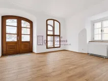 Pronájem restaurace, Jindřichův Hradec - Jindřichův Hradec I, nám. Míru, 50 m2