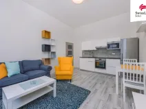 Pronájem bytu 2+kk, Pardubice, Nerudova, 30 m2