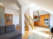Pronájem bytu 2+kk, Praha - Holešovice, Osadní, 76 m2