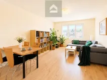 Prodej bytu 3+1, Plzeň - Lobzy, Dlouhá, 77 m2