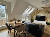 Prodej bytu 2+kk, Holubice, Za Dvorem, 63 m2