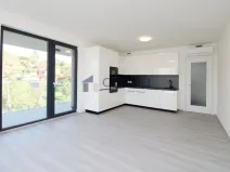 Pronájem bytu 2+kk, Praha, Kotlaska, 57 m2