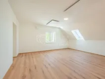 Pronájem bytu 1+kk, Buštěhrad, Žižkova, 30 m2