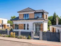 Prodej rodinného domu, Jirny, Čapkova, 150 m2