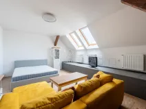 Pronájem bytu 2+kk, Praha - Karlín, Sokolovská, 62 m2
