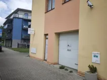 Pronájem obchodního prostoru, 73 m2