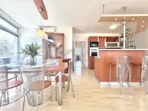 Prodej bytu 4+kk, Praha - Vysočany, Skloněná, 116 m2