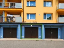 Pronájem garáže, Jindřichův Hradec - Jindřichův Hradec IV, Jakubská, 18 m2