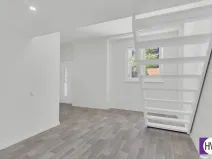Prodej bytu 1+kk, Praha, Husitská, 30 m2