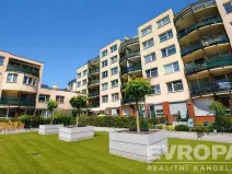 Prodej bytu 2+kk, Praha - Hlubočepy, Voskovcova, 51 m2