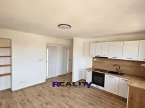 Prodej bytu 2+1, Lubenec, 59 m2