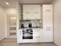 Prodej bytu 1+kk, Zlín, Ševcovská, 27 m2
