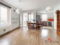Prodej bytu 3+kk, Praha - Hloubětín, Nademlejnská, 86 m2