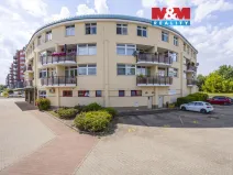 Pronájem bytu 2+kk, Pardubice - Zelené Předměstí, nábřeží Závodu míru, 48 m2