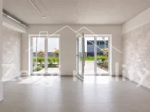Pronájem obchodního prostoru, Velké Pavlovice, Náměstí 9. května, 144 m2