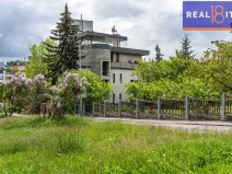 Pronájem vily, Praha, U Hadovky, 400 m2