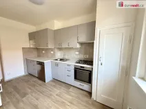 Pronájem bytu 2+1, Praha - Bubeneč, Ve struhách, 67 m2