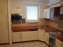 Pronájem rodinného domu, Praha - Satalice, Kemrova, 149 m2