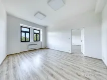 Pronájem kanceláře, Praha - Holešovice, U Výstaviště, 60 m2