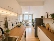Pronájem bytu 2+kk, Praha - Kobylisy, Frýdlantská, 43 m2