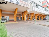 Pronájem garážového stání, Praha - Vysočany, Poděbradská, 15 m2
