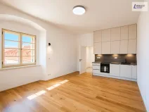 Pronájem bytu 1+kk, Jince, Slavíkova, 48 m2