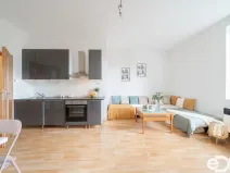 Pronájem bytu 2+kk, Praha, Husinecká, 45 m2