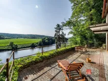 Prodej chaty, Týn nad Vltavou - Hněvkovice na levém břehu Vltavy, 80 m2