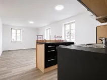 Pronájem bytu 3+kk, Jindřichův Hradec - Jindřichův Hradec I, nám. Míru, 57 m2