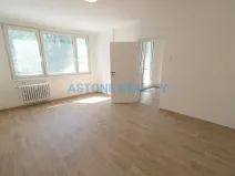 Pronájem bytu 3+1, Praha - Strašnice, Pod strání, 68 m2