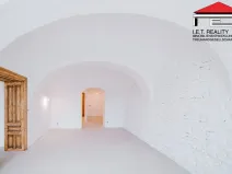 Prodej bytu 3+kk, Frýdek-Místek, Zámecké nám., 89 m2
