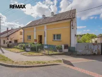 Prodej rodinného domu, Kladruby, Husova, 131 m2